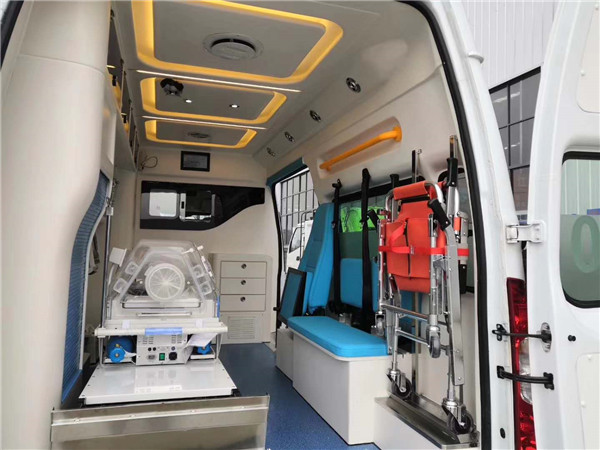 江鈴福特全順救護(hù)車(chē) 航空版負(fù)壓